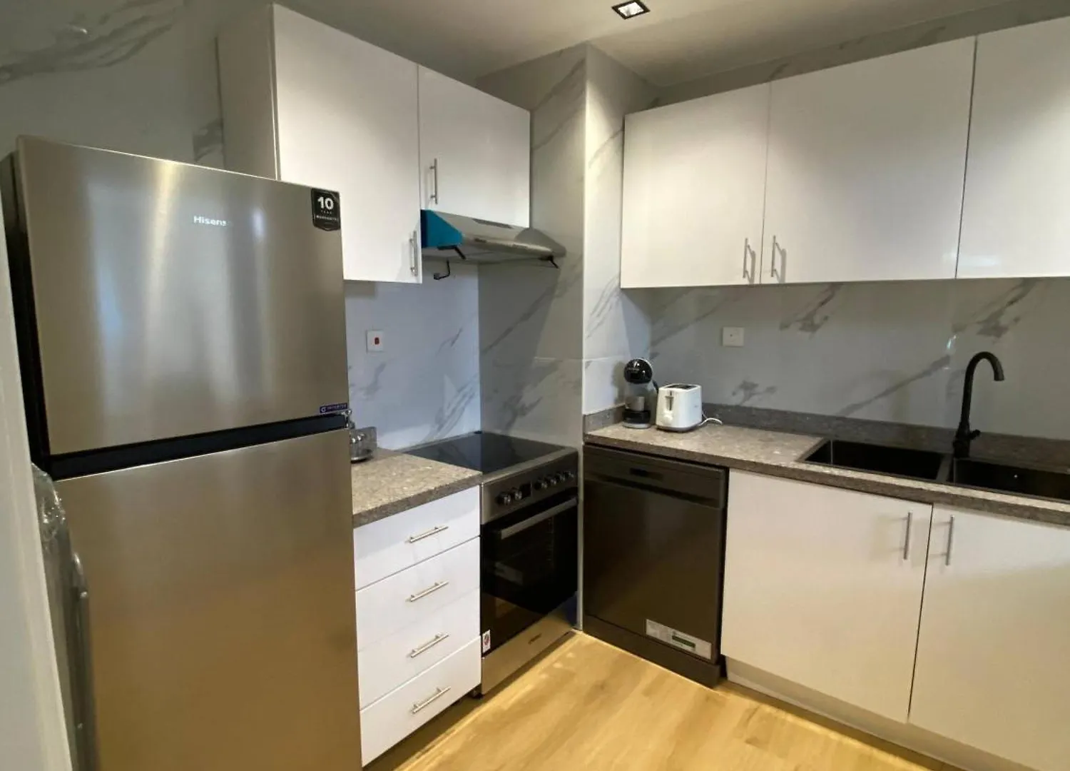 Comfy 1 Bedroom In Dubai Marina Apartment
